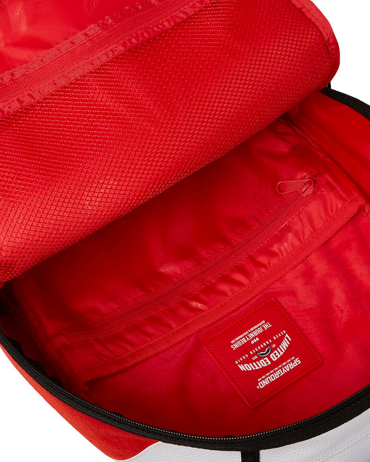 VARSITY SHARK DLX BACKPACK