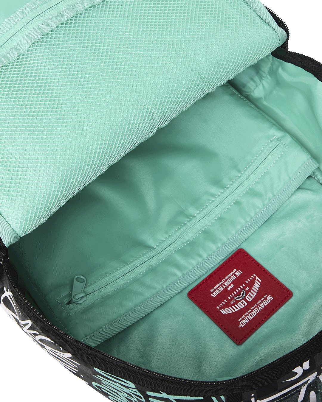 SPRAY POETRY III DLXSV BACKPACK