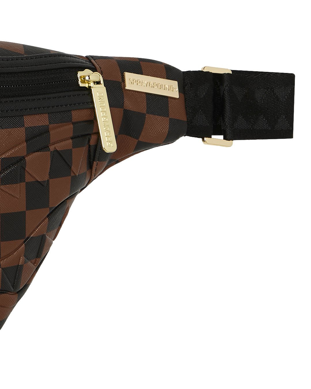 RED REDEMPTION PYRAMID SAVVY CROSSBODY