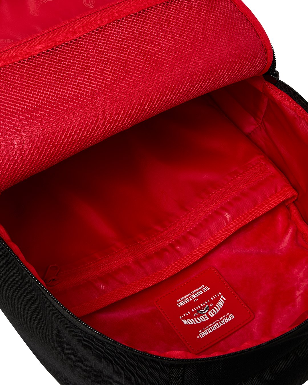 BLACK RIPSTOP SHARK CENTRAL DLX BACKPACK