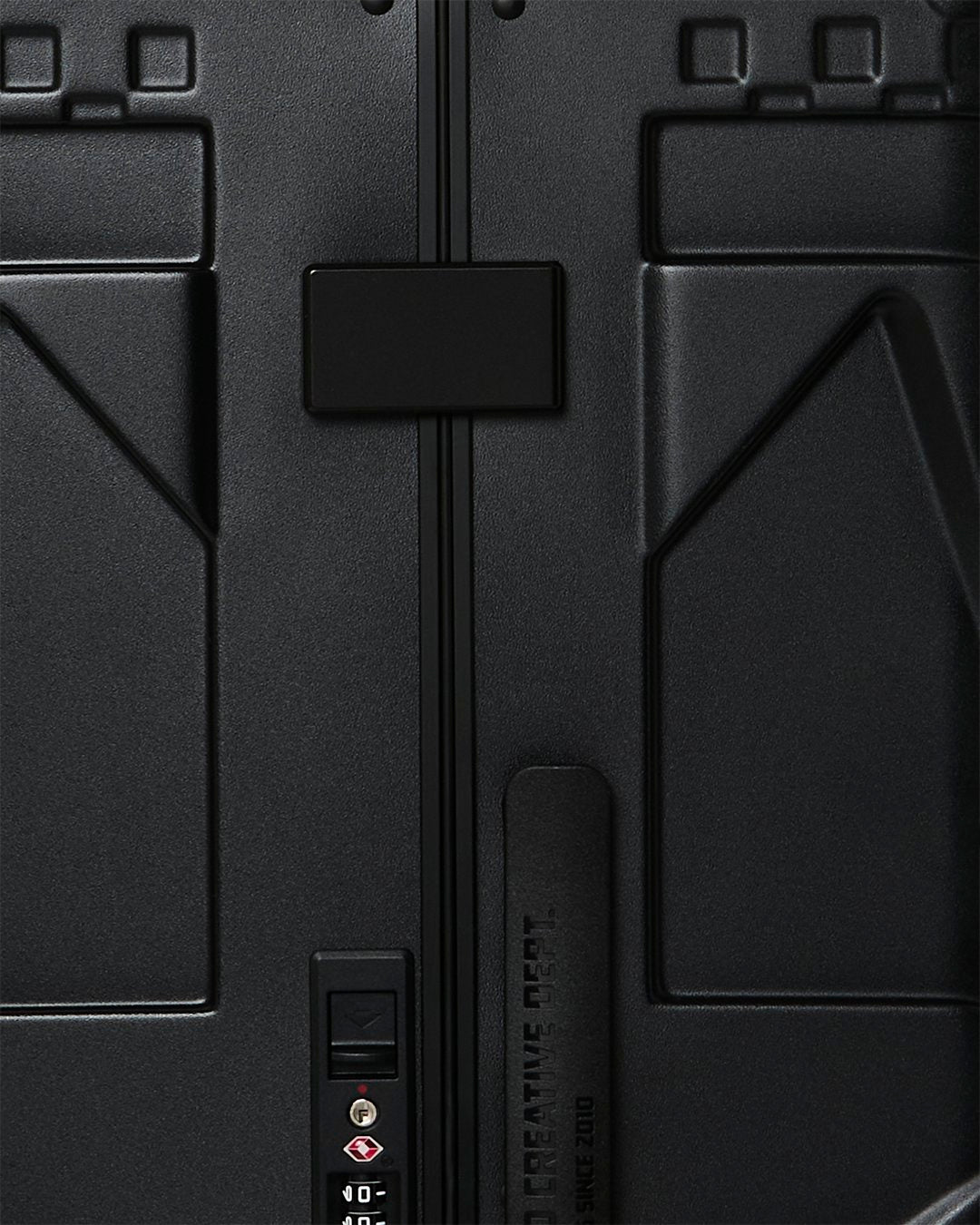 THE SHARKITECTURE FULL-SIZE LUGGAGE