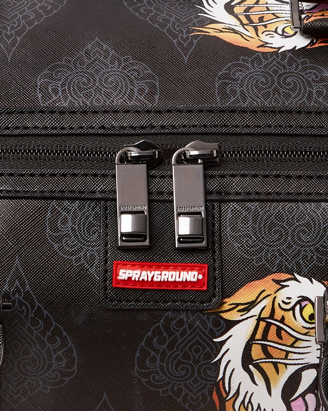 SPRAYGROUND TIGER FAMILY EMPEROR DUFFLE