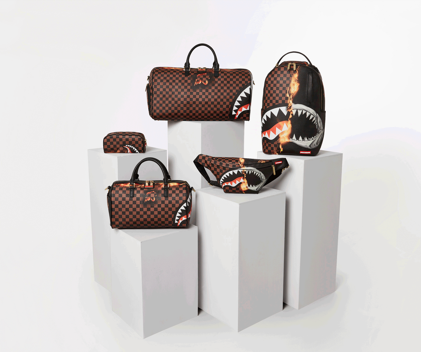 SPRAYGROUND SHARKS IN PARIS UNSTOPPABLE DUFFLE