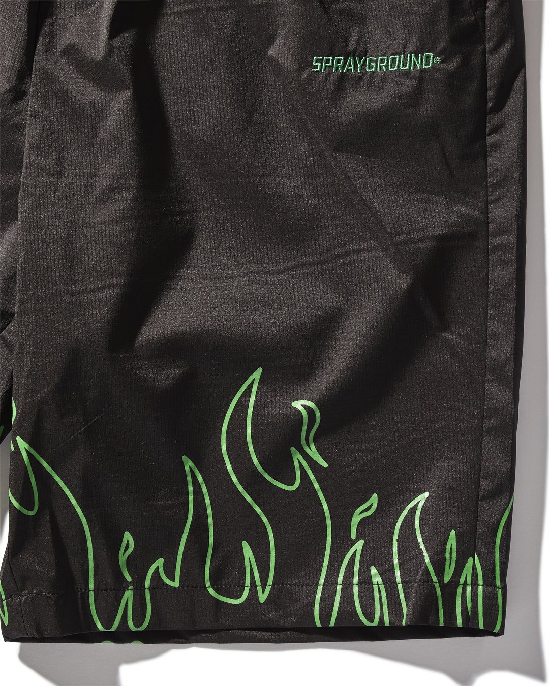 FIRE SHORTS (BLACK)